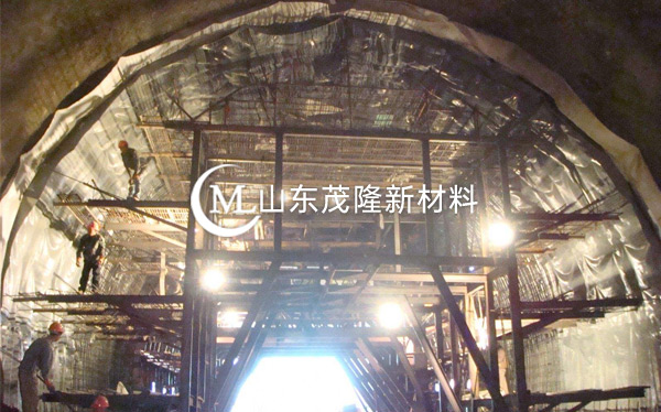 《邵陽項(xiàng)目》土工布、防水板施工