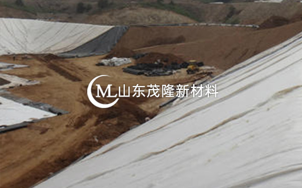 《山東濱州垃圾填埋場》土工布、土工膜施工