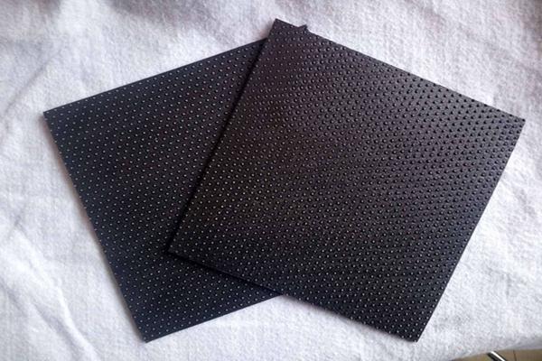 單糙面土工膜、雙糙面土工膜與柱點土工膜的區(qū)別概覽  第3張
